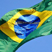 Brasileiros com planos de saúde
